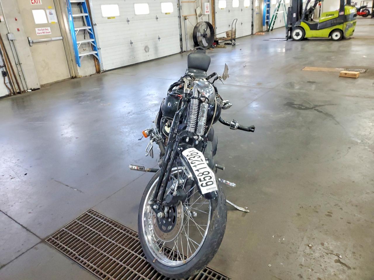 2002 Harley-davidson Fxstb VIN 1HD1BTY1X2Y017694 COPART salvage auction — Side, MN - CERT OF TITLE-PRIOR SALVAGE, sold $250 on 2026-09-11 (photo 2)