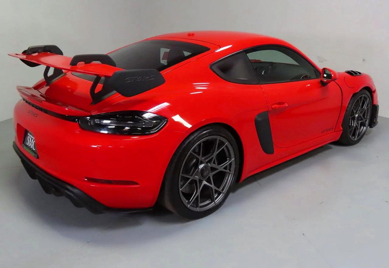 2025 Porsche Cayman VIN WP0AE2A89SK272107 COPART salvage auction — All Over, CT - DIS/DLR/EXP ONLY SALVAGE TITLE (P), sold $66,000 on 2026-08-07 (photo 3)