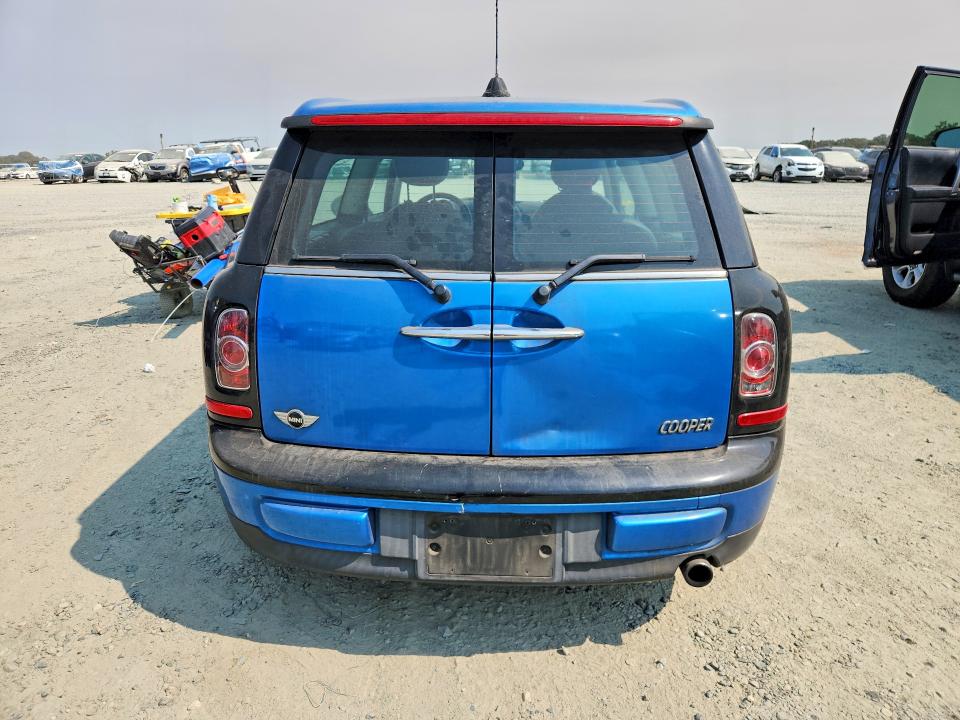 2011 Mini Cooper clubman VIN WMWZF3C5XBT267515 COPART salvage auction — REAR END, CA - DIS/DLR/EXP ONLY CLEAN TITLE, sold $325 on 2026-08-06 (photo 6)