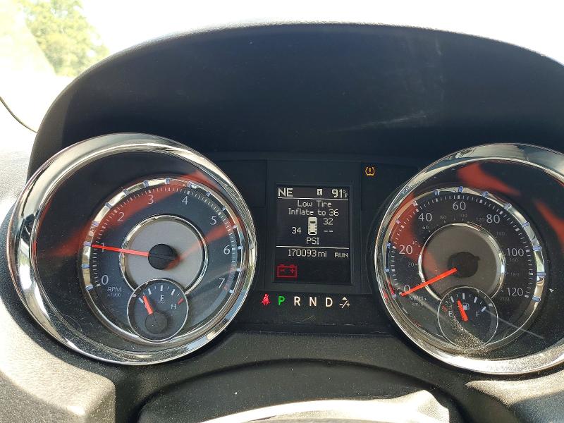 2013 Chrysler Voyager VIN 2C4RC1CG0DR780185 COPART salvage auction — SIDE, Salvage Title, sold $900 on 2026-09-07 (photo 9)