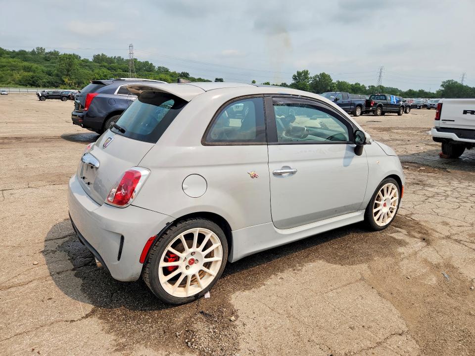 2016 Fiat 500 VIN 3C3CFFFH3GT184461 COPART salvage auction — WATER/FLOOD, In - Certificate Of Title, sold $2,850 on 2026-09-16 (photo 3)