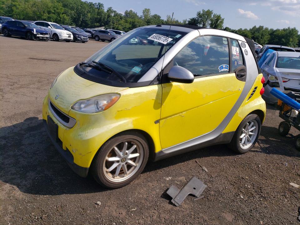 2008 Smart Fortwo VIN WMEEK31X98K175524 COPART salvage auction — MINOR DENT/SCRATCHES, CT - CERTIFICATE OF TITLE, sold $2,550 on 2026-08-28 (photo 1)