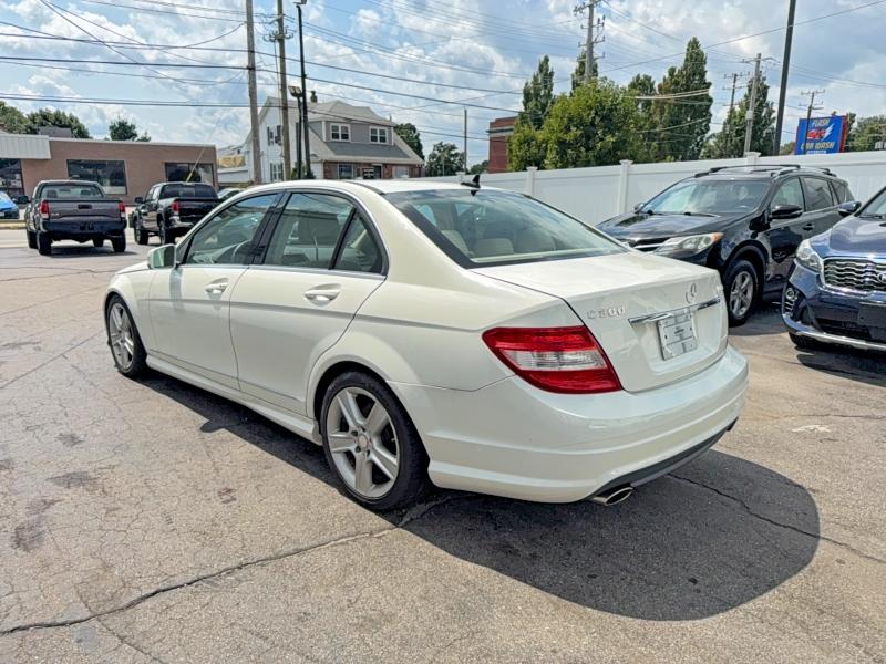 2011 Mercedes-benz C class VIN WDDGF8BB5BR174242 COPART salvage auction — NORMAL WEAR, NH - CERTIFICATE OF TITLE (P), sold $225 on 2026-08-17 (photo 3)