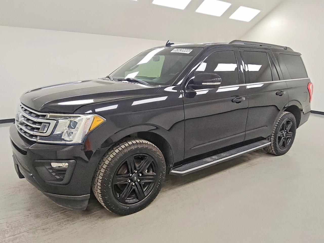 2020 Ford Expedition VIN 1FMJU1HT0LEA37369 — COPART salvage auction photo