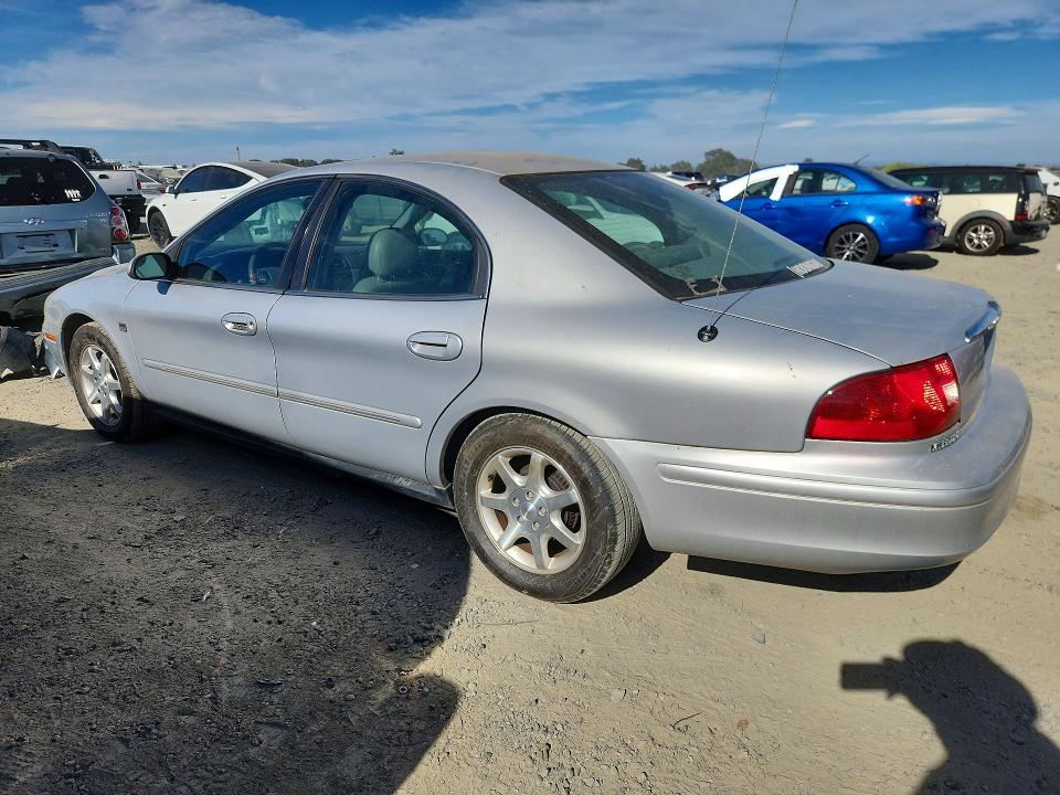 2002 Mercury Sable VIN 1MEHM55S12A631978 COPART salvage auction — MINOR DENT/SCRATCHES, Ca - Dis/Dlr/Exp Only Clean Title, sold $100 on 2026-09-15 (photo 2)