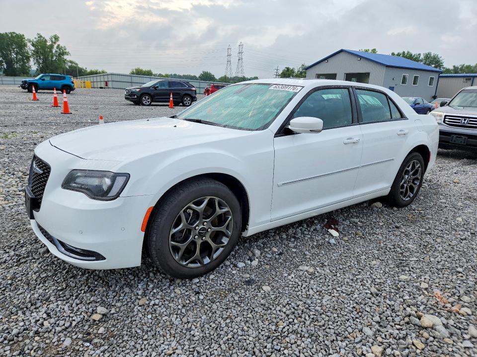 2015 Chrysler 300 VIN 2C3CCAGG1FH854095 COPART salvage auction — SIDE, Oh - Cert Of Title-Salvage, sold $7,100 on 2026-09-01 (photo 1)