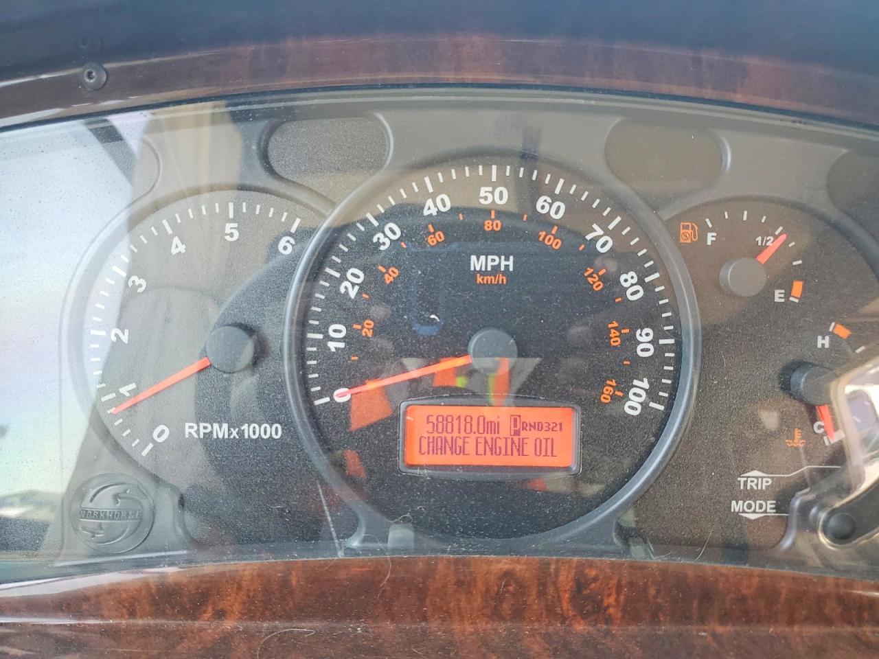 2005 Workhorse Custom Chassis Unknown VIN 5B4MP67G953402811 COPART salvage auction — Normal Wear, AR - CERTIFICATE OF TITLE, sold $3,100 on 2026-09-11 (photo 8)