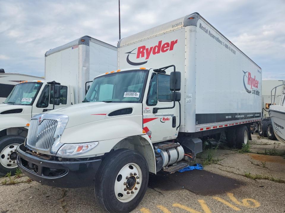 2019 International VIN 1HTMMMML4KH628202 — COPART salvage auction photo