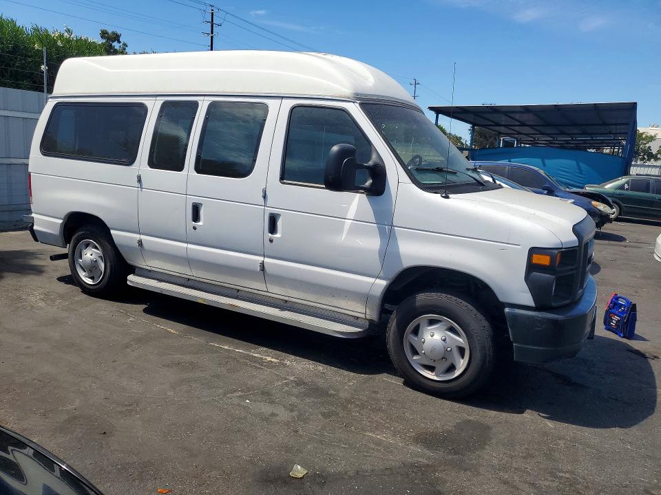 2008 Ford Econoline VIN 1FTNE14W98DB38636 COPART salvage auction — FRONT END, CA - SALVAGE CERTIFICATE, sold $6,750 on 2026-09-16 (photo 4)