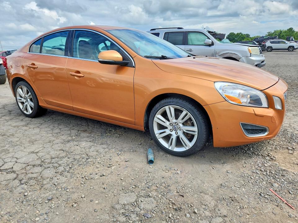 2011 Volvo S60 VIN YV1902FH0B2007855 COPART salvage auction — FRONT END, PA - CERTIFICATE OF SALVAGE, sold $775 on 2026-08-11 (photo 4)