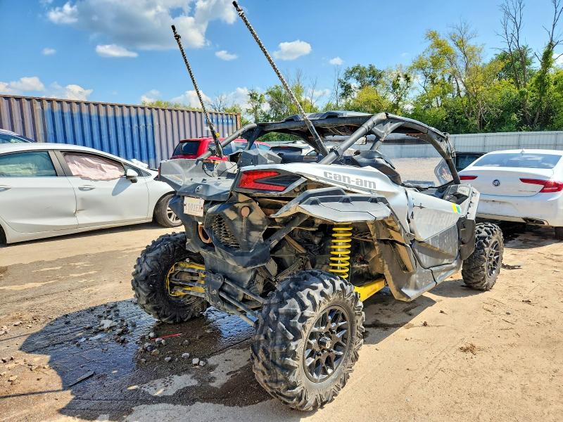 2018 Can-am/ brp Maverick VIN 3JBVGAY48JK000663 COPART salvage auction — ROLLOVER, WI - BILL OF SALE, sold $4,500 on 2026-09-10 (photo 4)