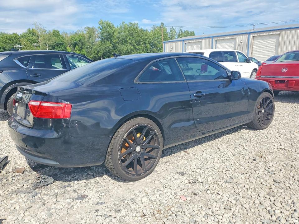 2011 Audi A5 VIN WAUCFAFR2BA021238 COPART salvage auction — WATER/FLOOD, MA - CERT OF TITLE-RECONSTRCTD FLD, sold $400 on 2026-08-14 (photo 3)
