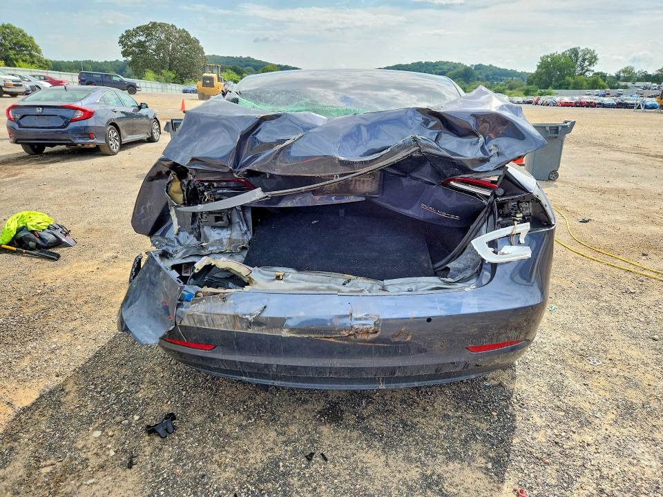 2020 Tesla Model 3 VIN 5YJ3E1EC5LF646860 COPART salvage auction — REAR END, Wi - Cert Of Title-Salvage Vehicle, sold $3,900 on 2026-09-08 (photo 6)