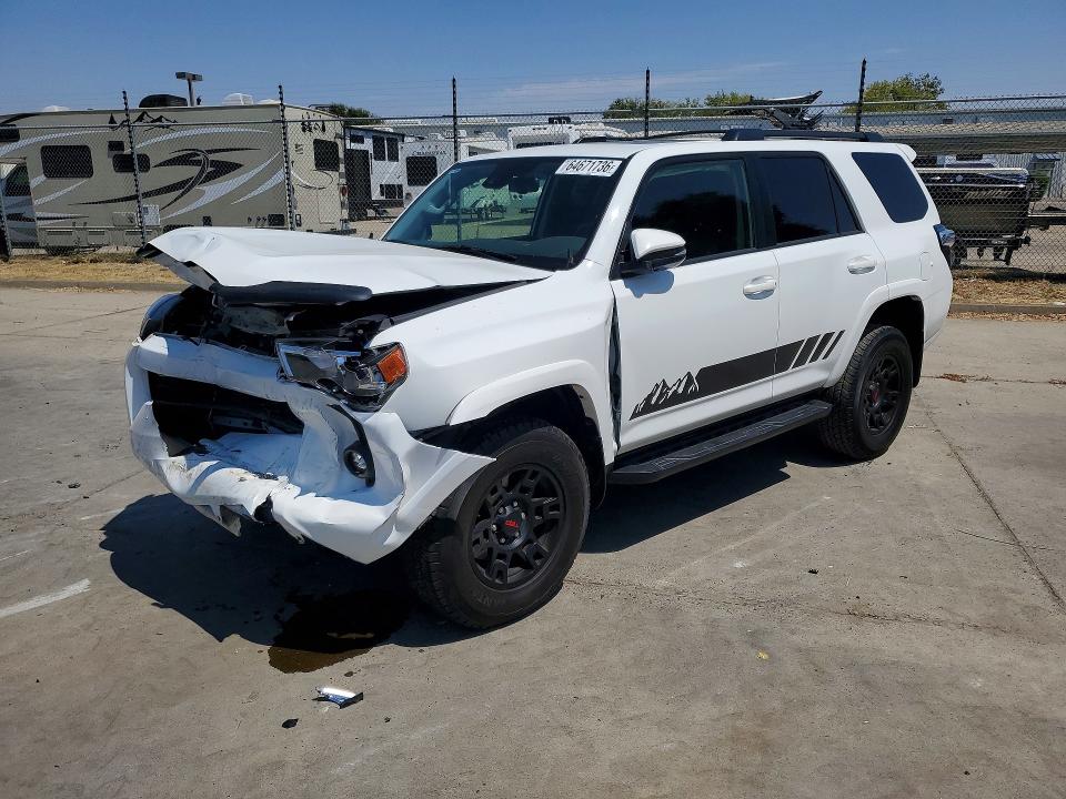 2021 Toyota 4runner VIN JTENU5JR6M5878962 — COPART salvage auction photo