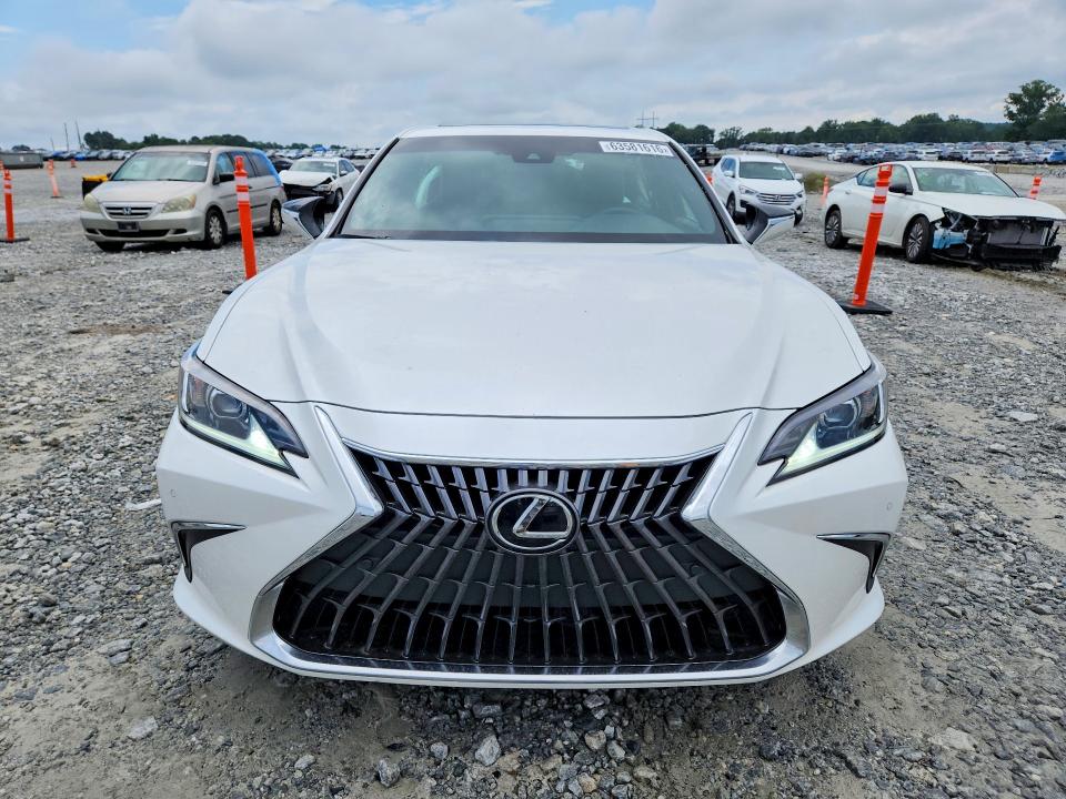 2025 Lexus ES VIN 58ADA1C18SU062321 COPART salvage auction — REAR END, GA - CERT OF TITLE-SALVAGE, sold $23,500 on 2026-08-24 (photo 5)