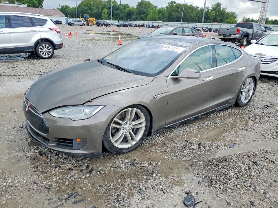 2015 Tesla Model s VIN 5YJSA1E23FF103073 COPART salvage auction — HAIL, Oh - Certificate Of Title, sold $3,000 on 2026-08-28 (photo 1)