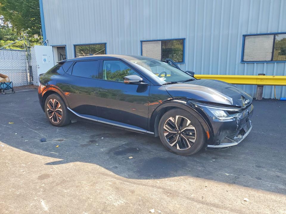 2024 Kia Ev6 VIN KNDC3DLC4R5161209 COPART salvage auction — FRONT END, CO - CERTIFICATE OF TITLE, sold $10,200 on 2026-08-17 (photo 4)