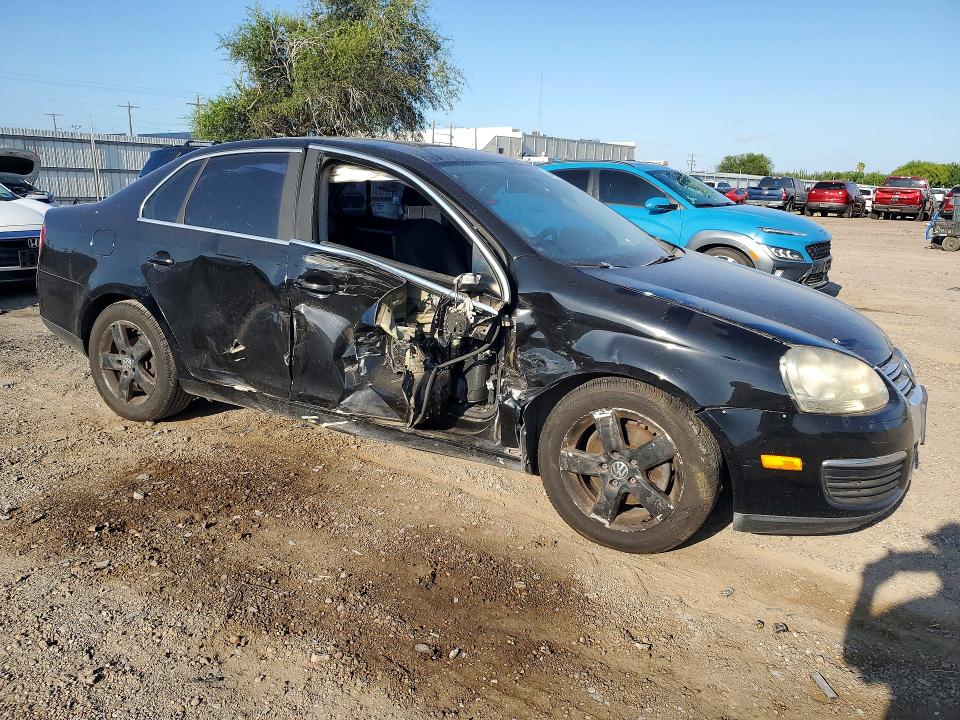 2008 Volkswagen Jetta VIN 3VWRM71K18M058919 COPART salvage auction — SIDE, TX - SALVAGE VEHICLE TITLE (P), sold $125 on 2026-08-19 (photo 4)