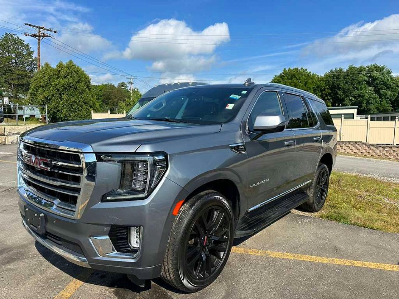 2022 GMC Yukon VIN 1GKS2BKD2NR133963 — COPART salvage auction photo