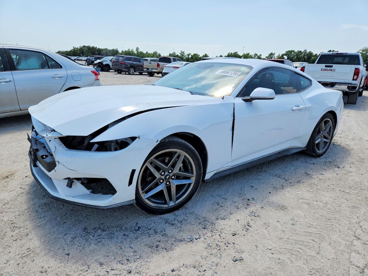 2025 Ford Mustang VIN 1FA6P8TH4S5104394 — COPART salvage auction photo
