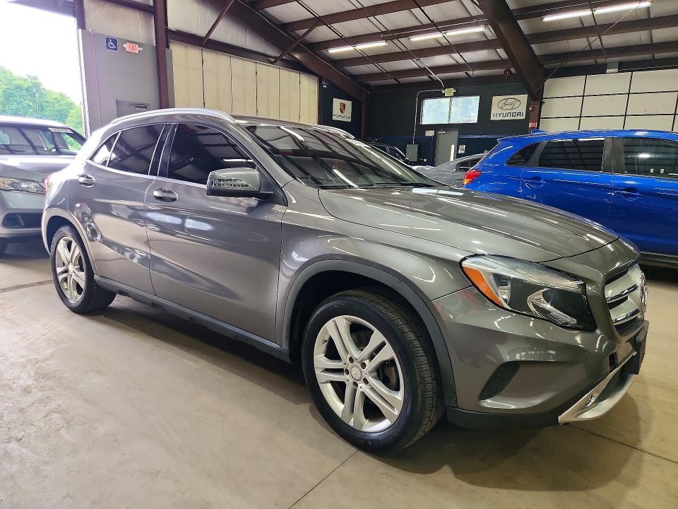 2015 Mercedes-benz Gla-klasse VIN WDCTG4GB2FJ134836 COPART salvage auction — MINOR DENT/SCRATCHES, Ma - Certificate Of Title (P), sold $4,650 on 2026-08-10 (photo 4)