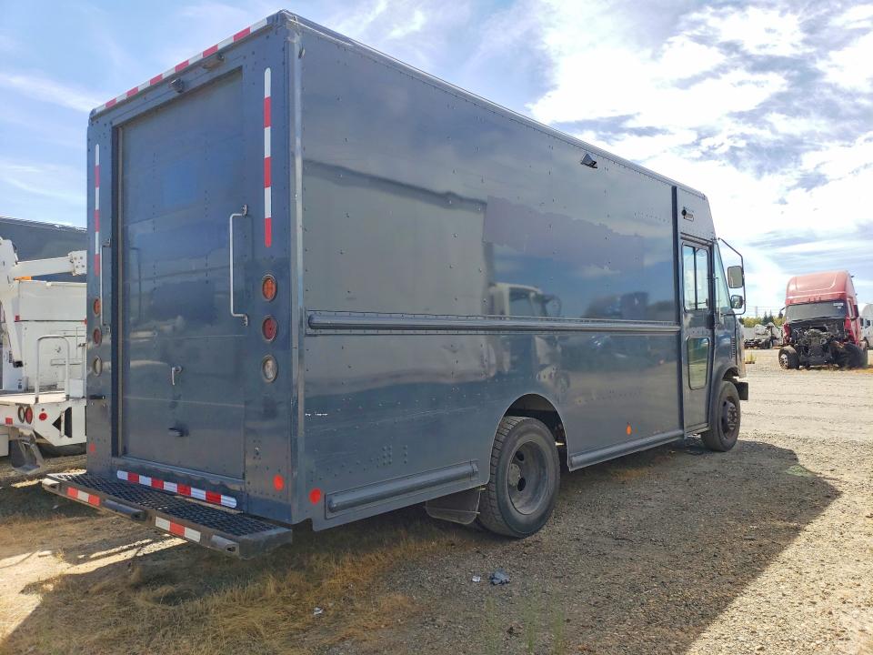 2020 Ford F59 VIN 1F65F5KN8L0A11703 COPART salvage auction — MECHANICAL, CA - DIS/DLR/EXP ONLY CLEAN TITLE, sold $18,000 on 2026-09-11 (photo 3)