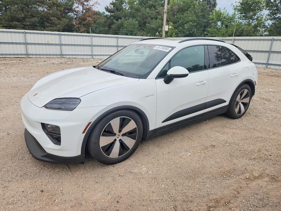 2025 Porsche Macan VIN WP1AA2XA1SL000355 COPART salvage auction — REAR END, Il - Salvage Certificate, sold $41,750 on 2026-10-01 (photo 1)