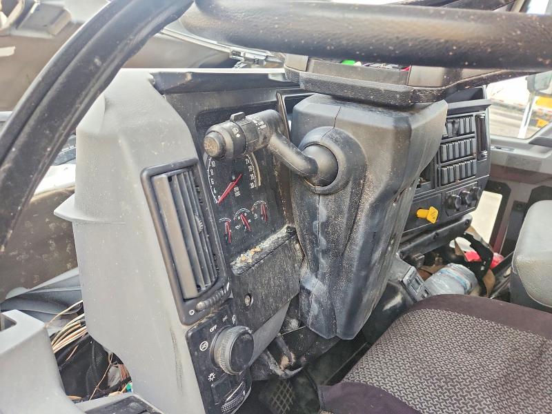 2025 Mack Md VIN 1M2MDBAA9SS076618 COPART salvage auction — FRONT END, OH - CERT OF TITLE-SALVAGE, sold $8,600 on 2026-08-20 (photo 9)