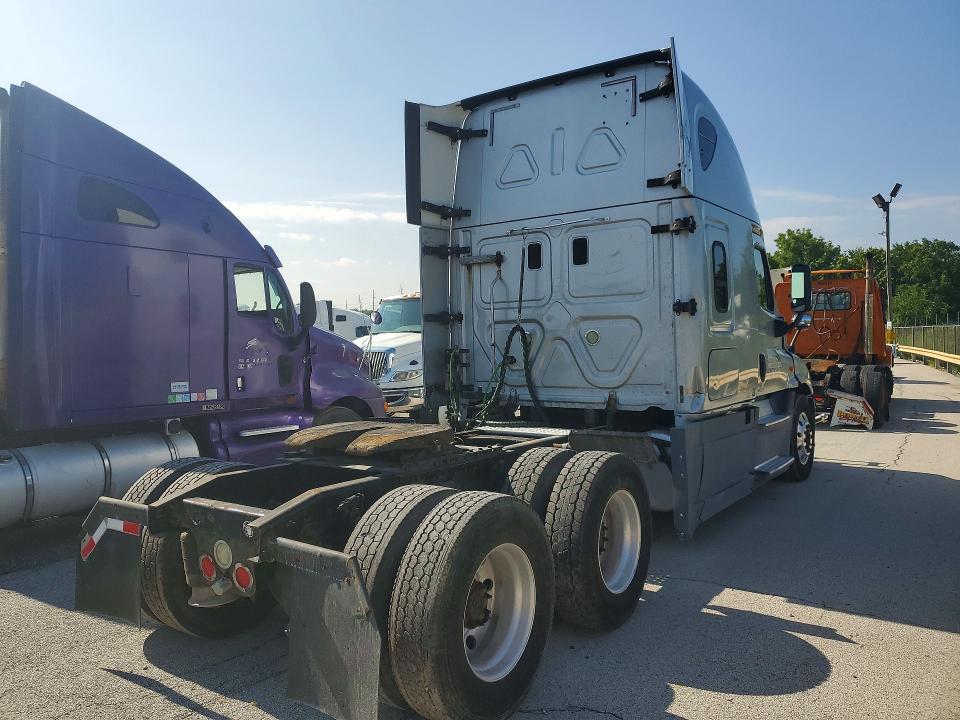 2015 Freightliner Cascadia VIN 3AKJGLD53FSGK2879 COPART salvage auction — SIDE, IN - CERTIFICATE OF TITLE (P), sold $3,100 on 2026-10-15 (photo 3)
