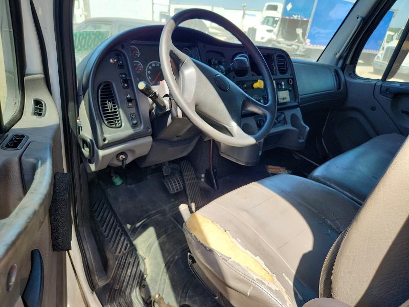 2018 Frht - freightliner VIN 1FVACWFB3JHJN5754 COPART salvage auction — SIDE, TX - SALVAGE VEHICLE TITLE (P), sold $5,100 on 2026-09-23 (photo 8)