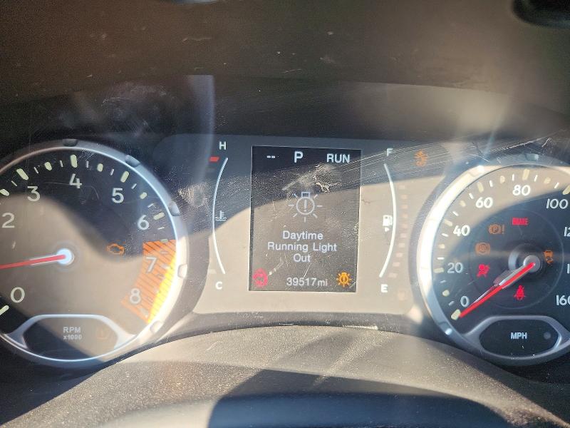 2016 Jeep Renegade VIN ZACCJBDT4GPD05239 COPART salvage auction — FRONT END, La - Certificate Of Title, sold $2,700 on 2026-08-12 (photo 9)