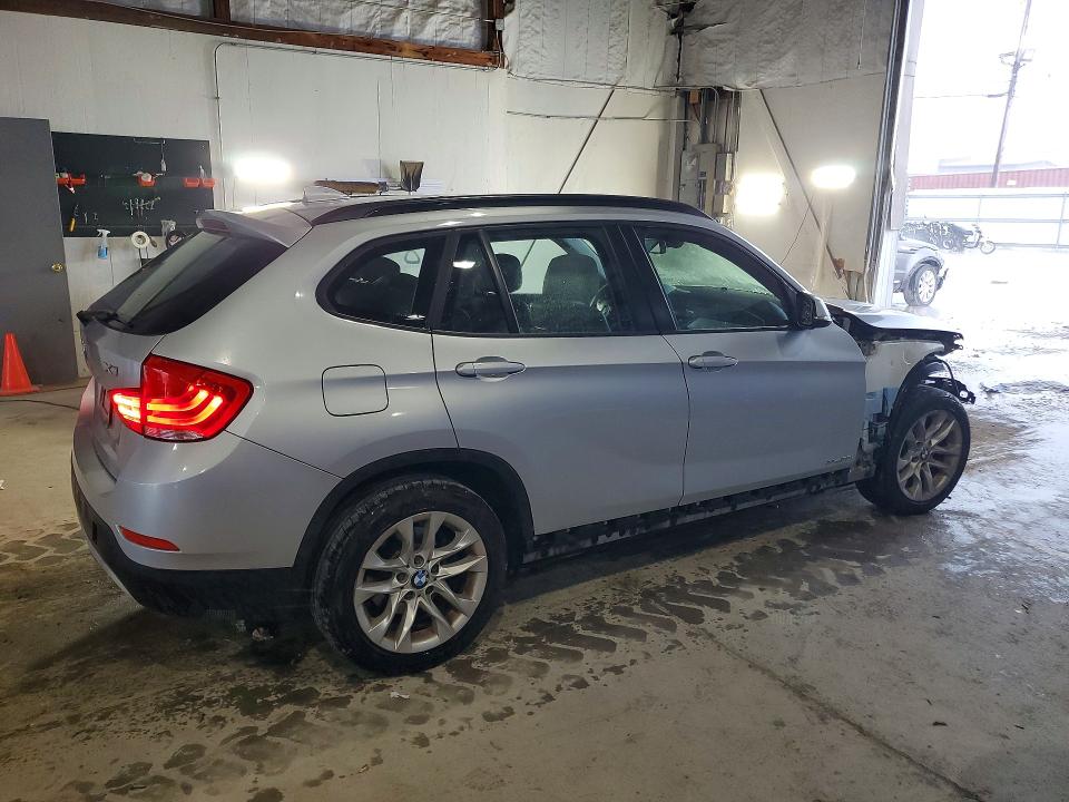 2015 BMW X1 VIN WBAVL1C52FVY35066 COPART salvage auction — FRONT END, Ky - Cert Of Title-Salvage, sold $1,425 on 2026-08-31 (photo 3)