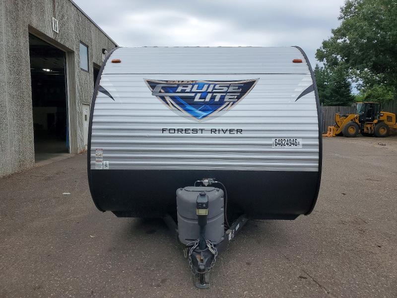 2017 Foresriver VIN 4X4TSMV12H7412725 COPART salvage auction — HAIL, MN - CERT OF TITLE-SALVAGE, sold $2,450 on 2026-10-01 (photo 7)