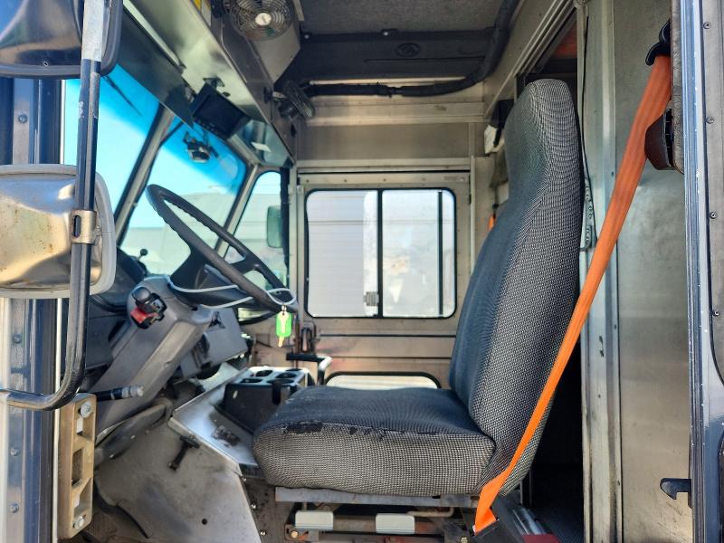 2021 Freightliner All other VIN 4UZAC2EA6MCML0978 COPART salvage auction — MINOR DENT/SCRATCHES, DV, sold $16,500 on 2026-09-04 (photo 7)