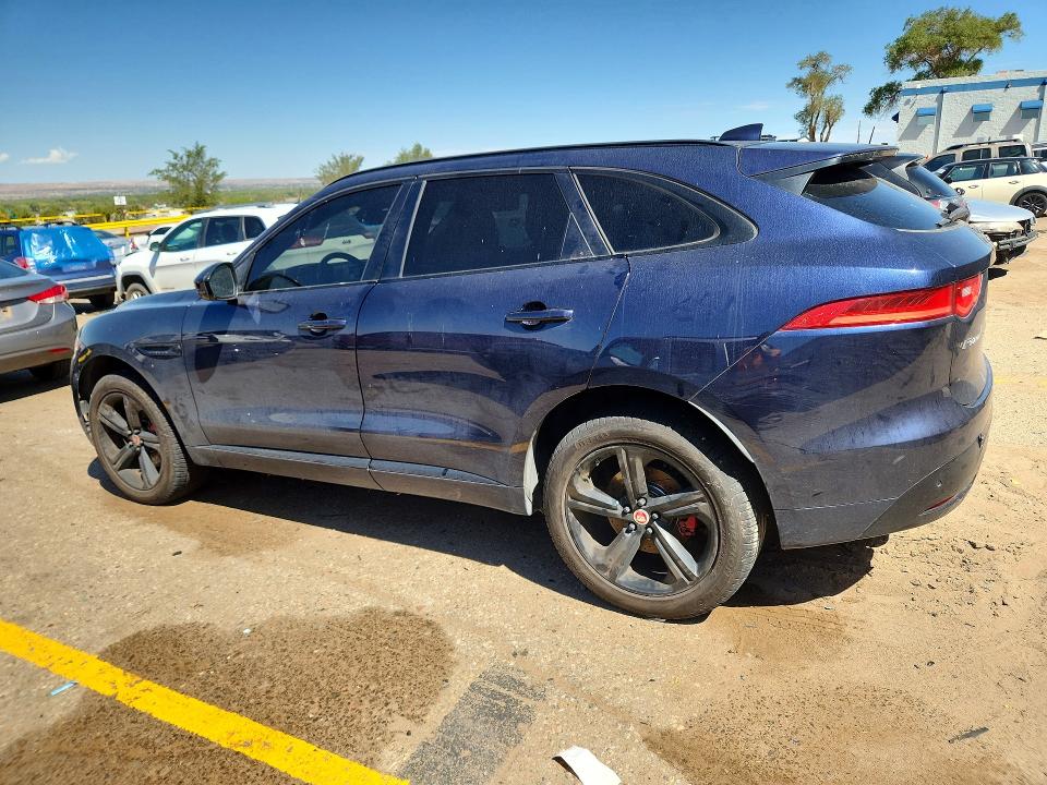 2017 Jaguar F-pace VIN SADCM2BVXHA075918 COPART salvage auction — MECHANICAL, Salvage Title, sold $2,600 on 2026-09-17 (photo 2)