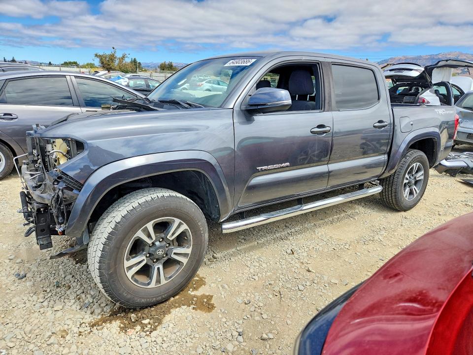 2019 Toyota Tacoma VIN 3TMAZ5CN8KM106632 — COPART salvage auction photo