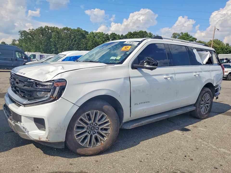 2026 Ford Expedition VIN 1FMJK1M82TEA22623 — COPART salvage auction photo