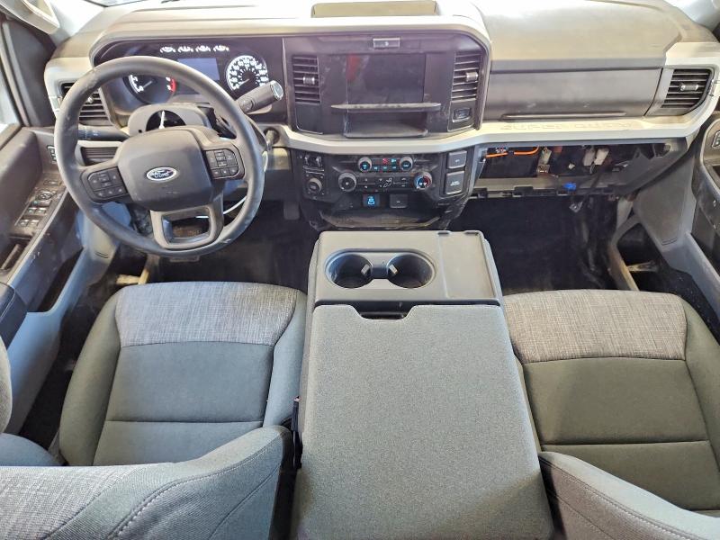 2026 Ford F-350 super duty VIN 1FT8W3BA4TED62655 COPART salvage auction — WATER/FLOOD, AB - BOS - ACTIVE, sold $15,900 on 2026-09-02 (photo 8)