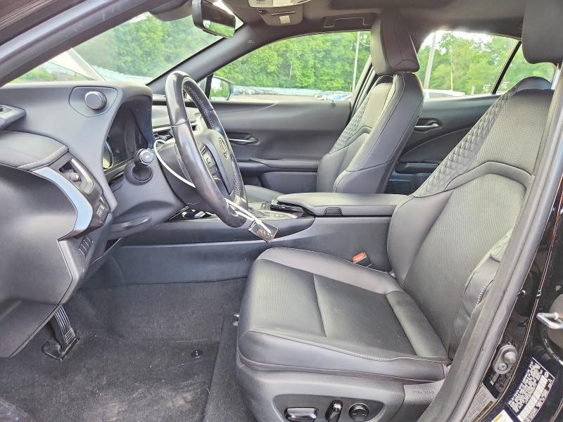 2021 Lexus Ux VIN JTHP9JBH7M2052716 COPART salvage auction — REAR END, Salvage Title, sold $10,100 on 2026-08-27 (photo 7)