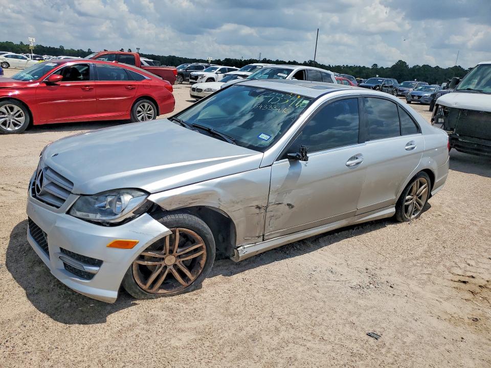 2014 Mercedes-benz C-klasse VIN WDDGF4HB3EG206217 COPART salvage auction — FRONT END, Tx - Certificate Of Title, sold $950 on 2026-08-14 (photo 1)