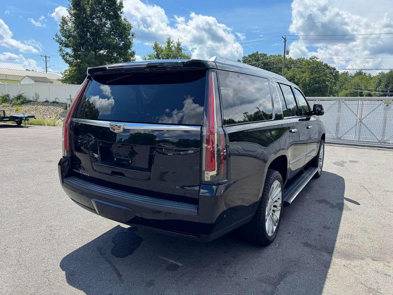 2019 Cadillac Escalade VIN 1GYS4KKJXKR103496 COPART salvage auction — MINOR DENT/SCRATCHES, Ma - Certificate Of Title, sold $13,900 on 2026-10-06 (photo 3)