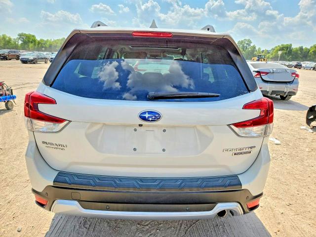 2021 Subaru Forester VIN JF2SKAXC7MH546697 COPART salvage auction — SIDE, Tx - Salvage Vehicle Title, sold $9,500 on 2026-09-18 (photo 6)