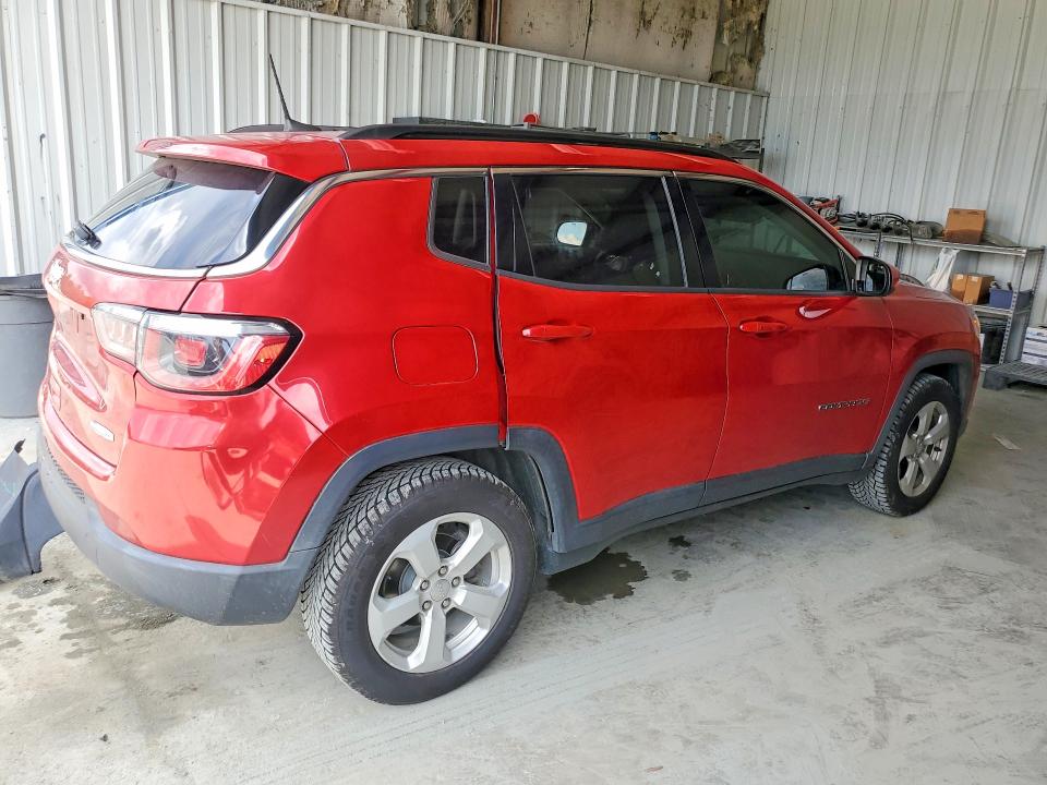 2019 Jeep Compass VIN 3C4NJCBB4KT636459 COPART salvage auction — REAR END, Nc - Salvage Certificate Of Title, sold $2,750 on 2026-09-09 (photo 3)