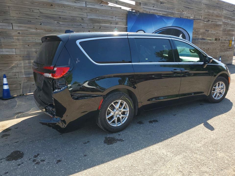 2025 Chrysler Pacifica VIN 2C4RC1BG5SR545537 COPART salvage auction — REAR END, CA - CERTIFICATE OF TITLE, sold $15,800 on 2026-08-19 (photo 2)