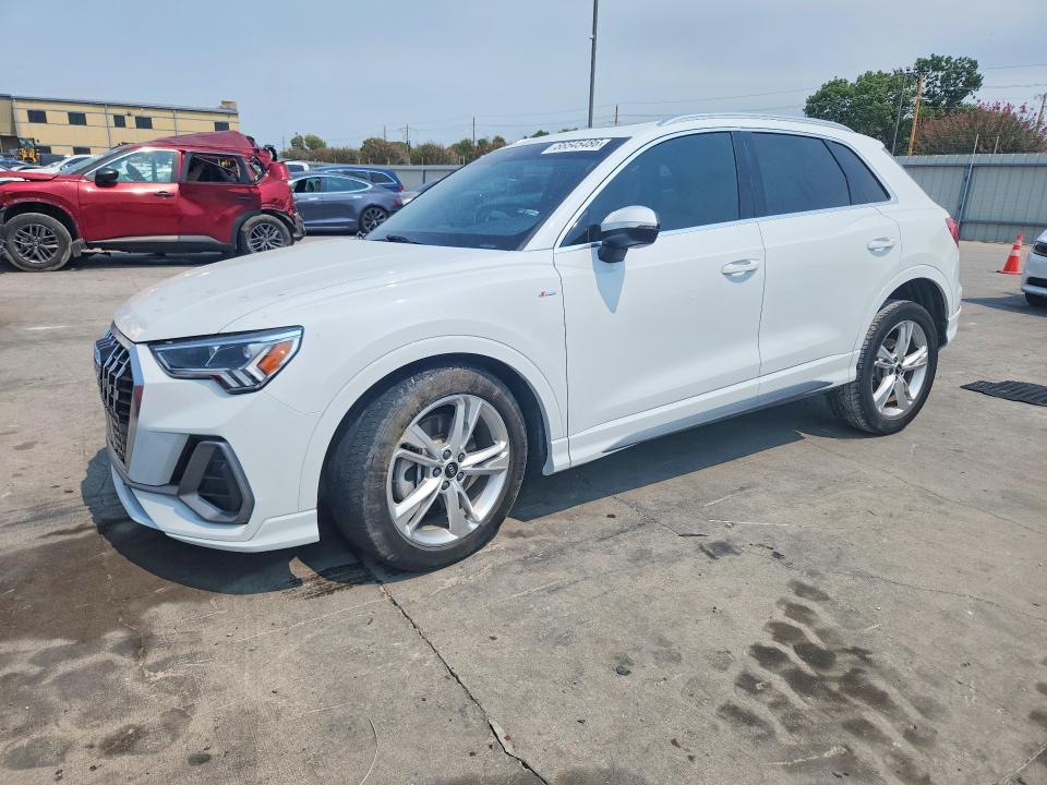 2023 Audi Q3 VIN WA1DECF38P1063237 — COPART salvage auction photo