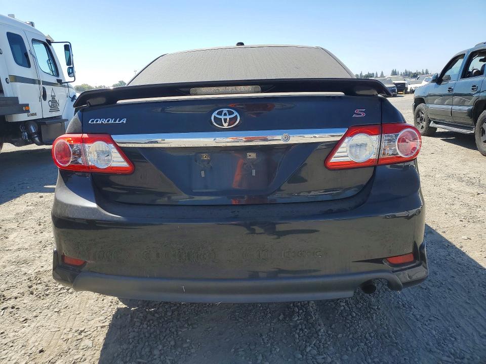 2013 Toyota Corolla VIN 5YFBU4EEXDP211680 COPART salvage auction — MINOR DENT/SCRATCHES, Mt - Dis/Dlr/Exp Only Clean Title, sold $2,300 on 2026-09-08 (photo 6)