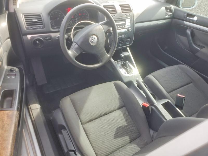 2008 Volkswagen Rabbit VIN WVWBB71K08W293662 COPART salvage auction — REAR END, FL - CERT OF TITLE SLVG REBUILDABLE, sold $575 on 2026-08-17 (photo 8)