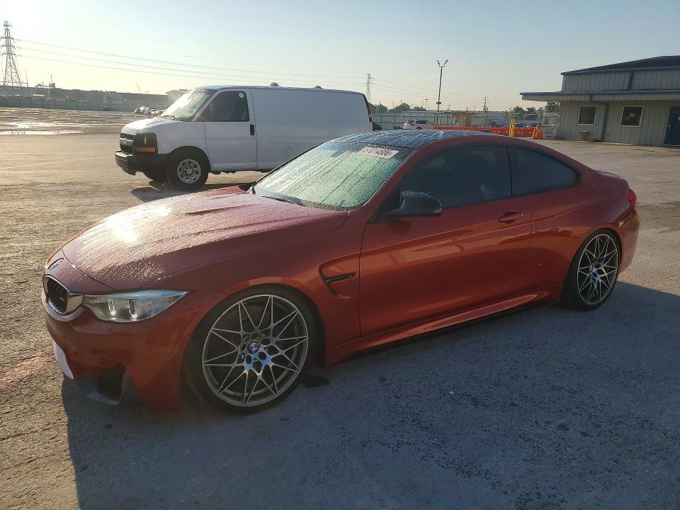 2017 BMW M4 VIN WBS3R9C57HK709337 — COPART salvage auction photo