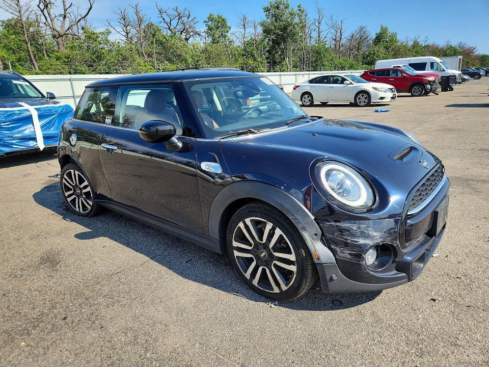 2021 Mini Cooper VIN WMWXR5C05M2N11675 COPART salvage auction — REAR END, Salvage Title, sold $5,600 on 2026-08-05 (photo 4)