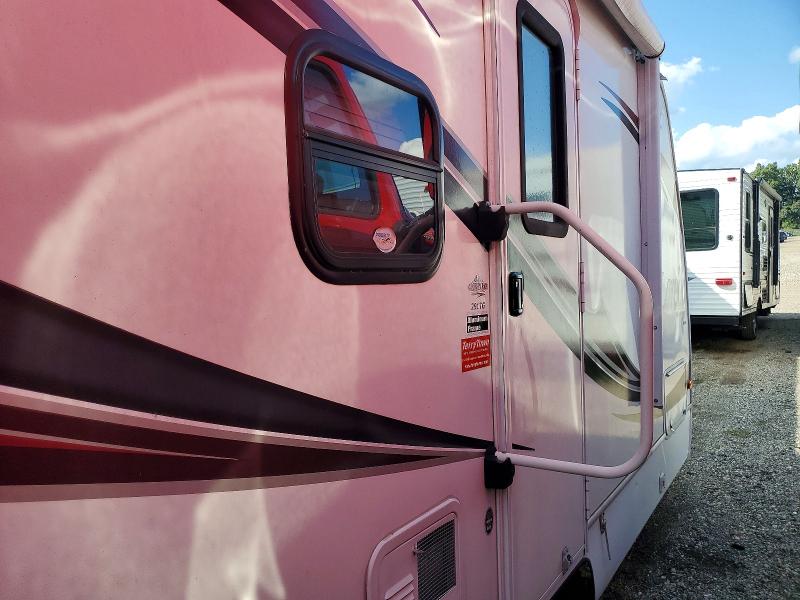 2011 Keystone Laredo VIN 4YDT29123BV602423 COPART salvage auction — ROOF, MI - CERTIFICATE OF TITLE, sold $825 on 2026-09-08 (photo 5)